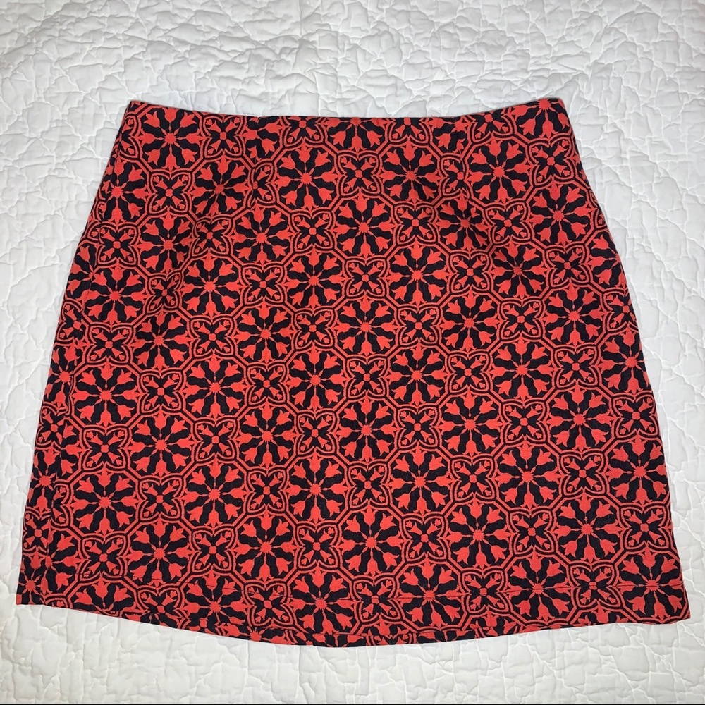coral geometric pattern mini skirt